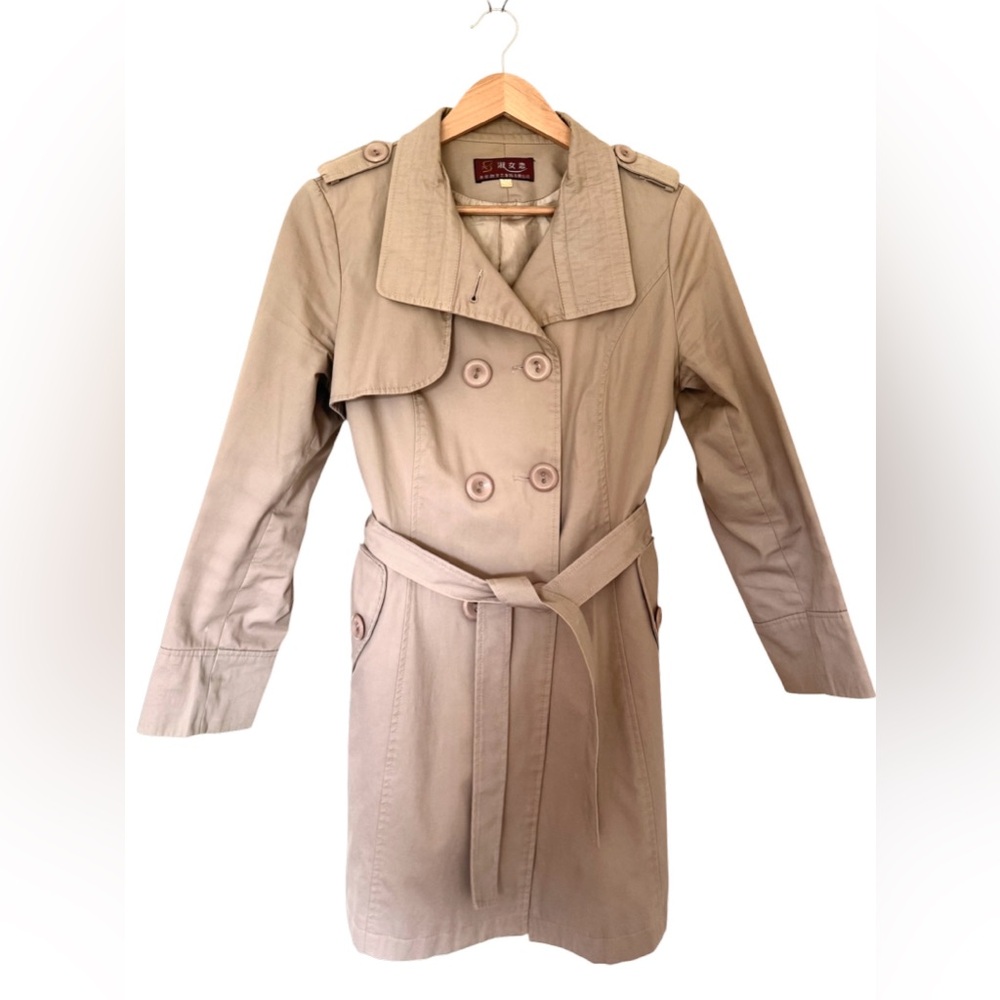 Women’s Beige Trench Coat